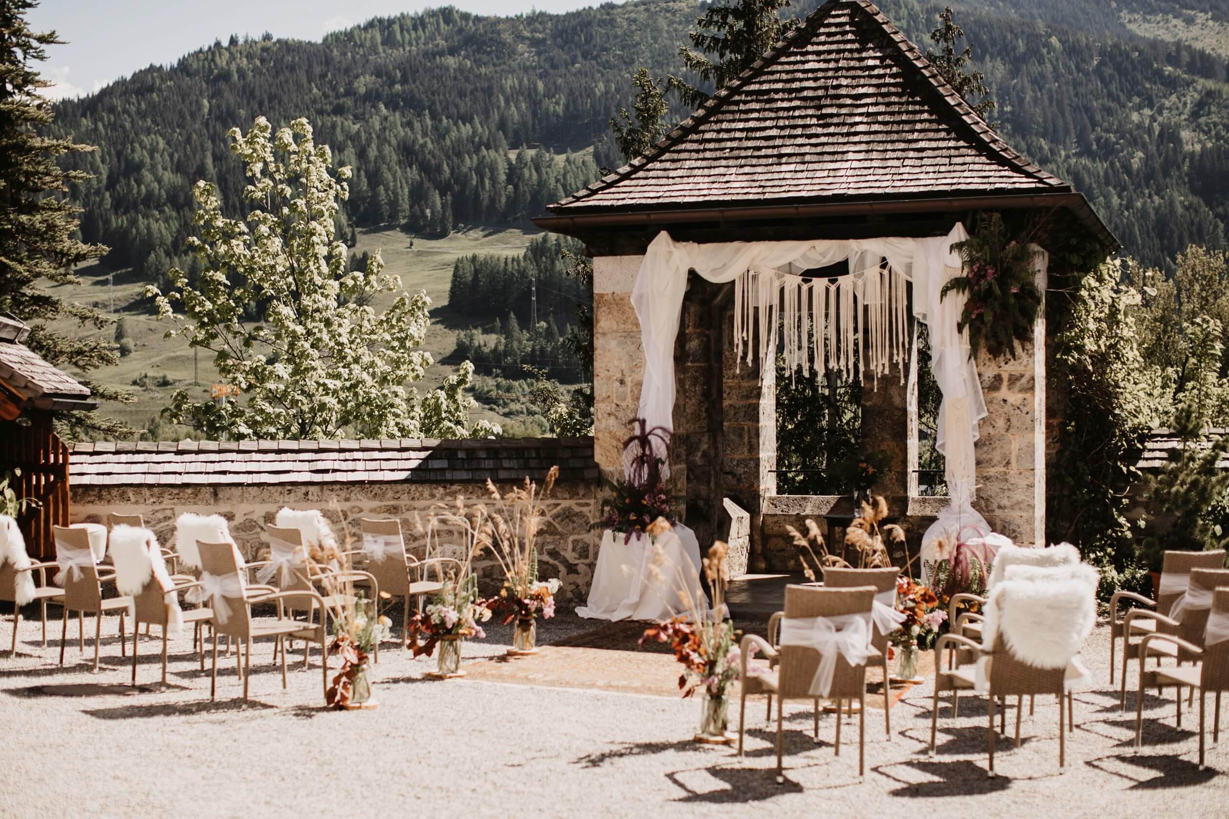 caslte fischhorn austria getting married