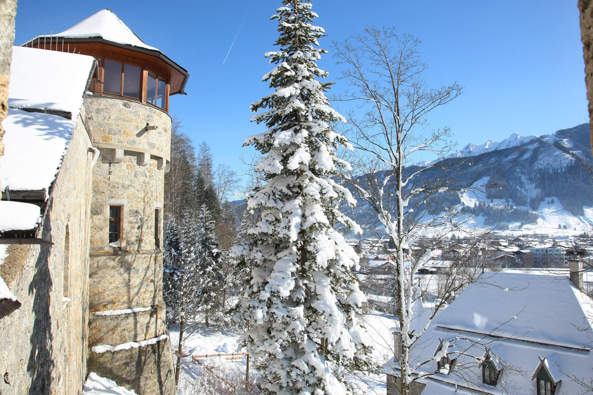 caslte fischhorn austria winter