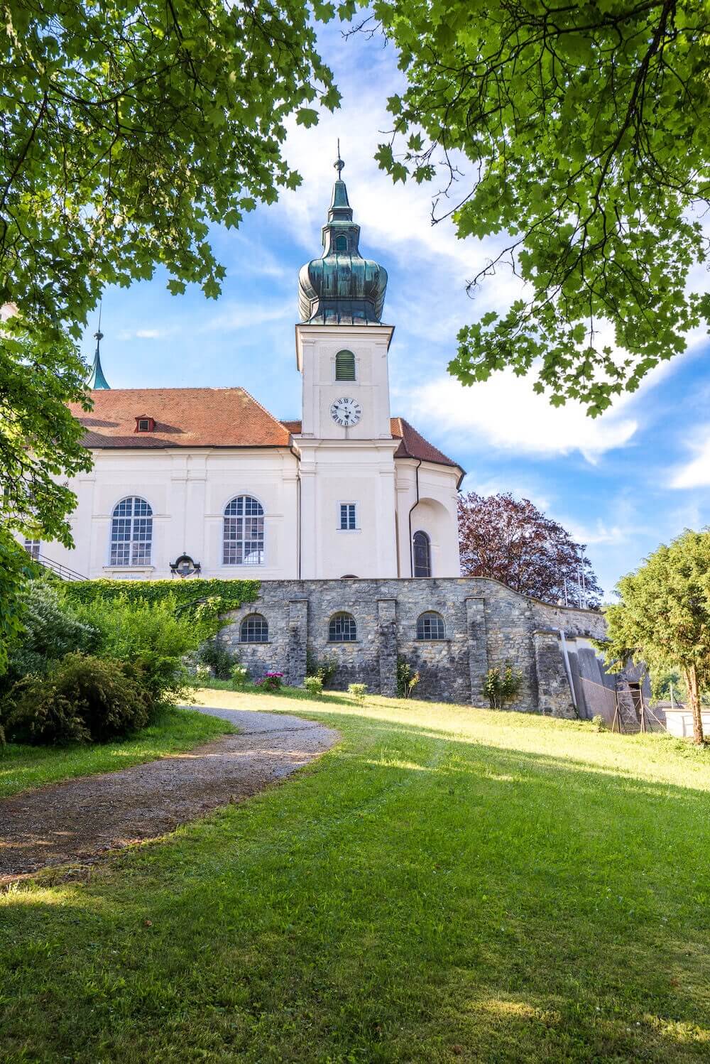 castle-artstetten-church-sunny