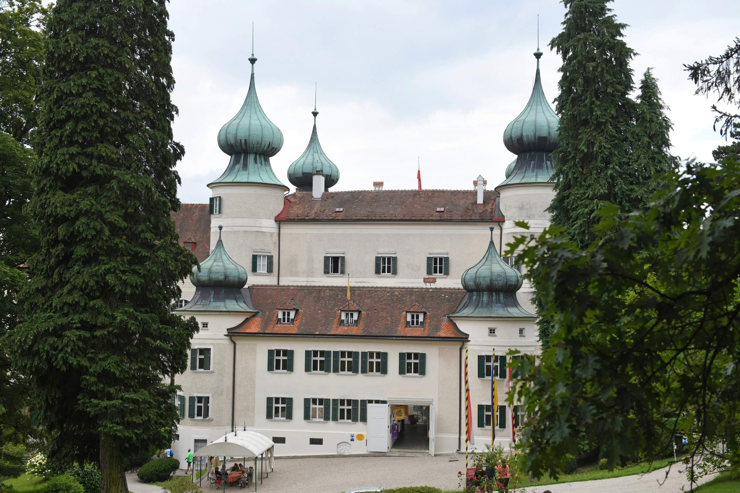 castle artstetten entrance