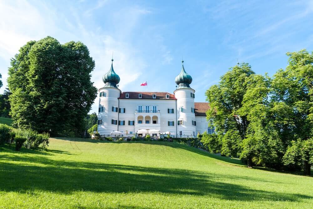 castle artstetten lawn