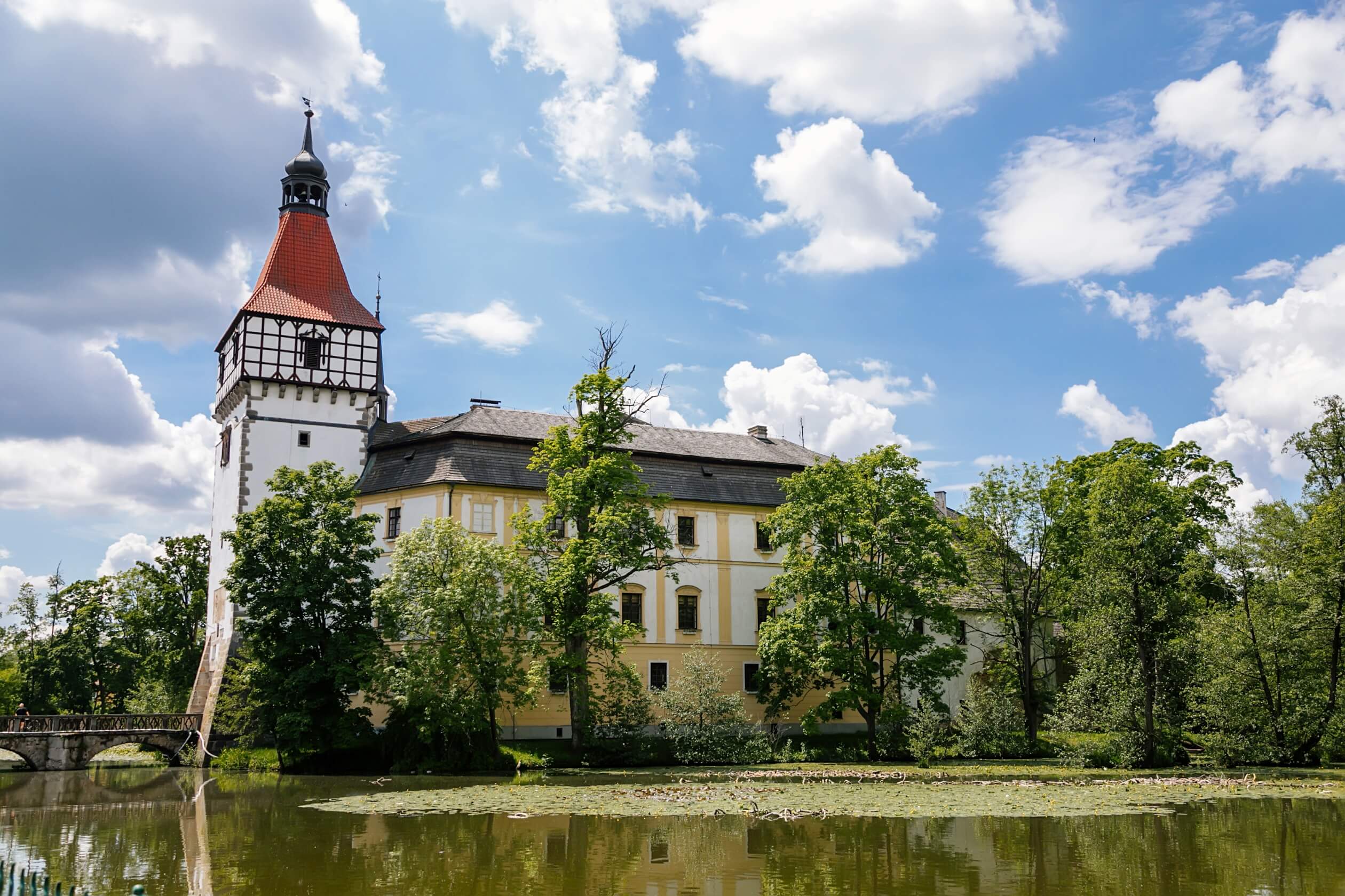 castle blatna czech republic sunny pond