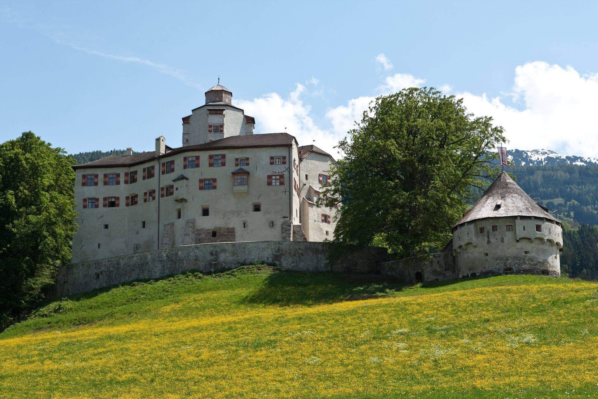 castle friedberg shot from below mountain