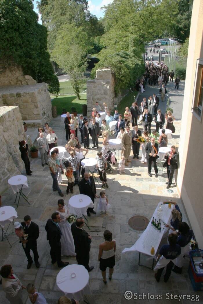 castle-steyregg-upper-austria-reception-entrance