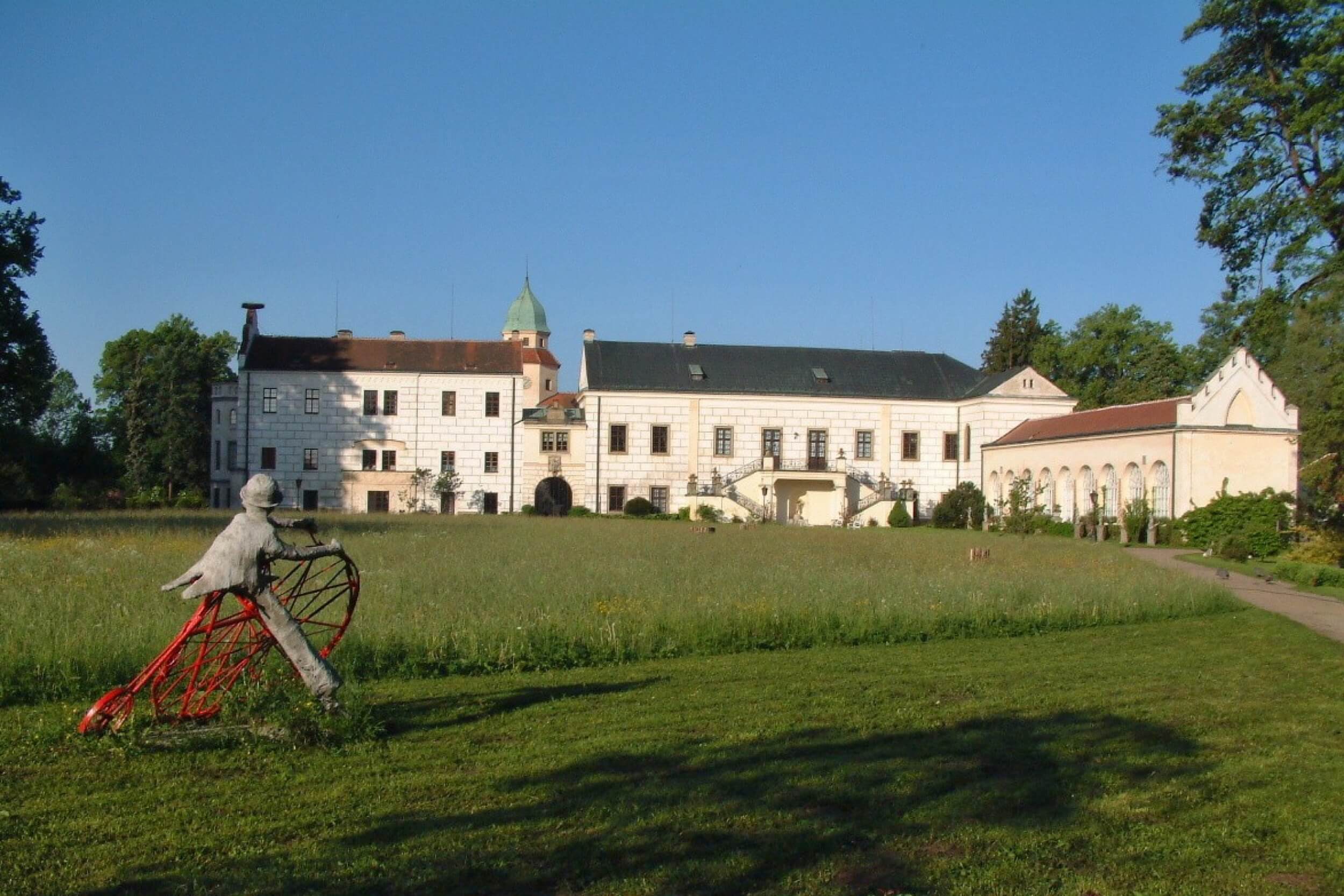 castolovice castle garden castle