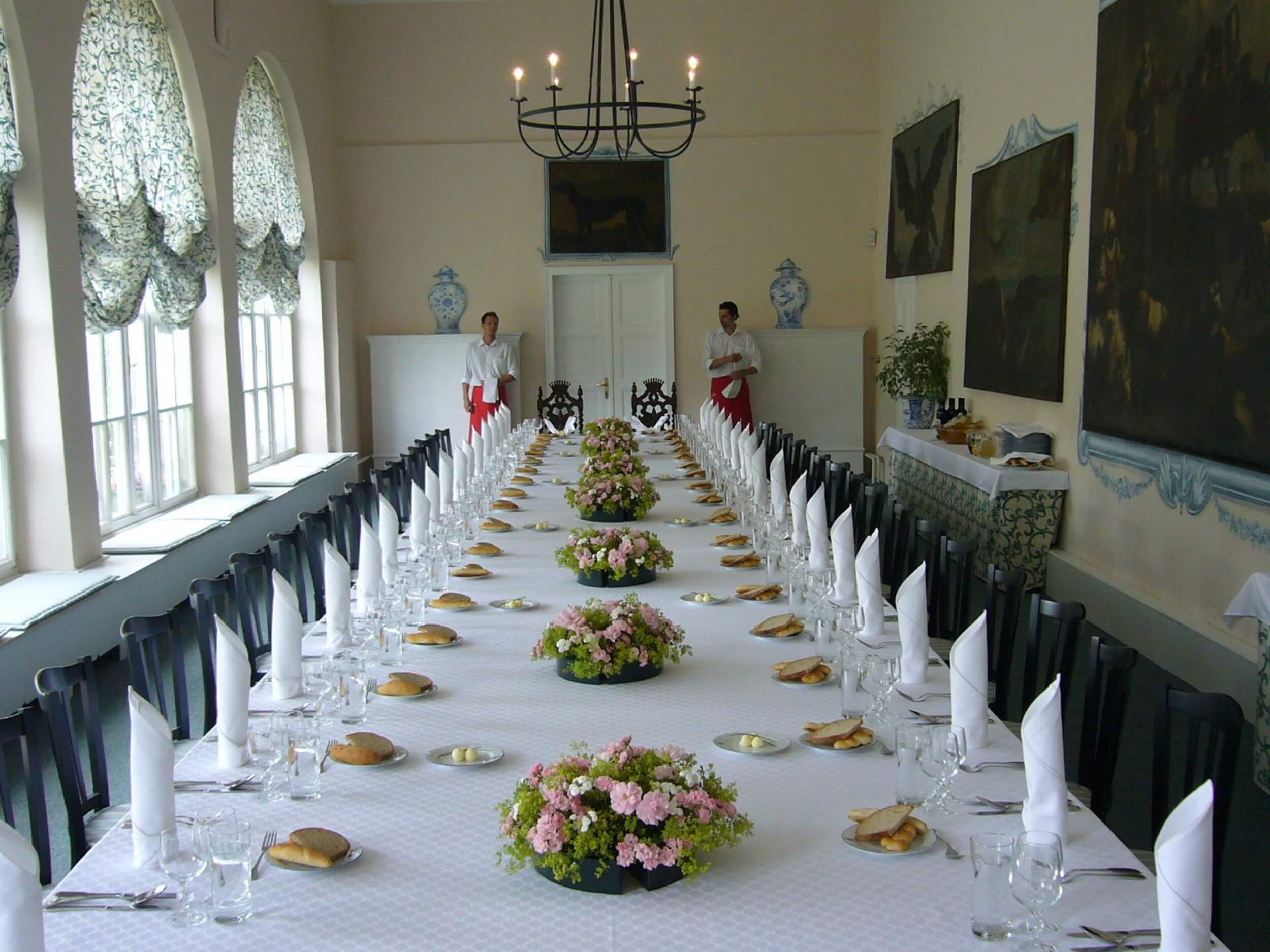 castolovice castle wedding table 2