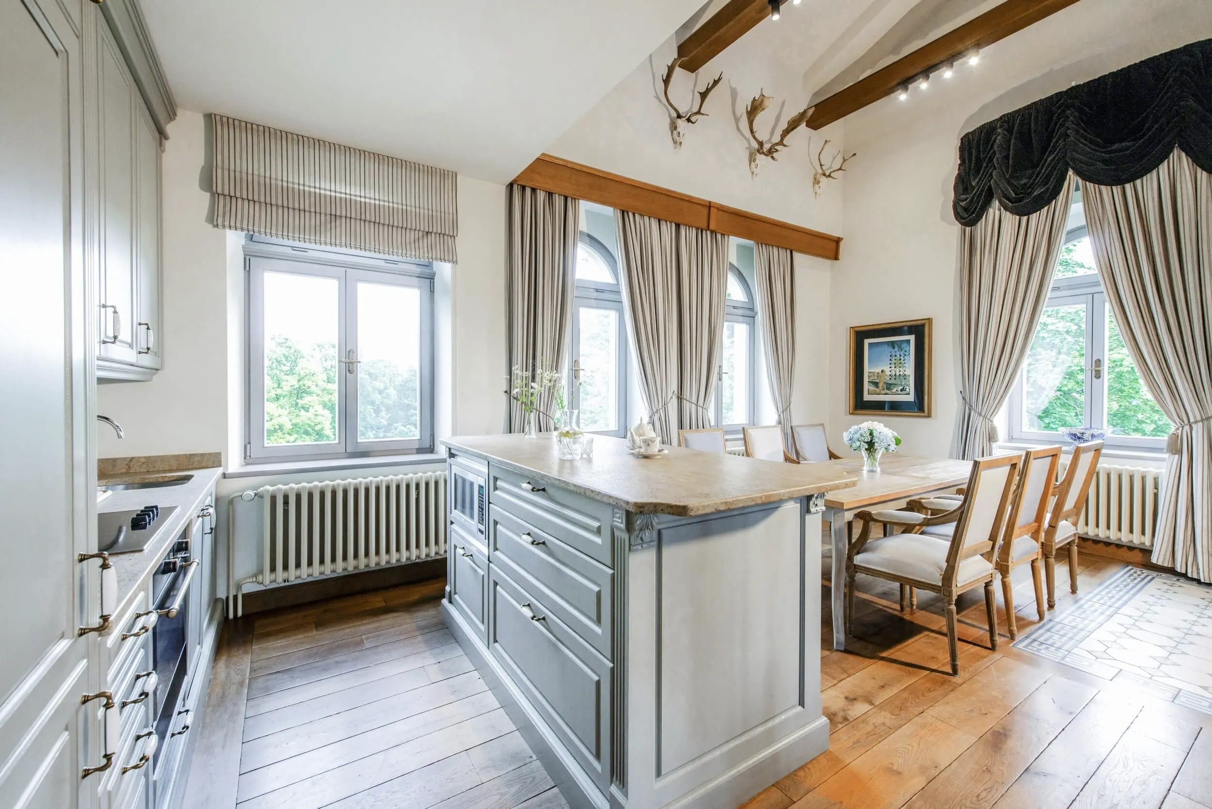 chateau mcely room with kitchen