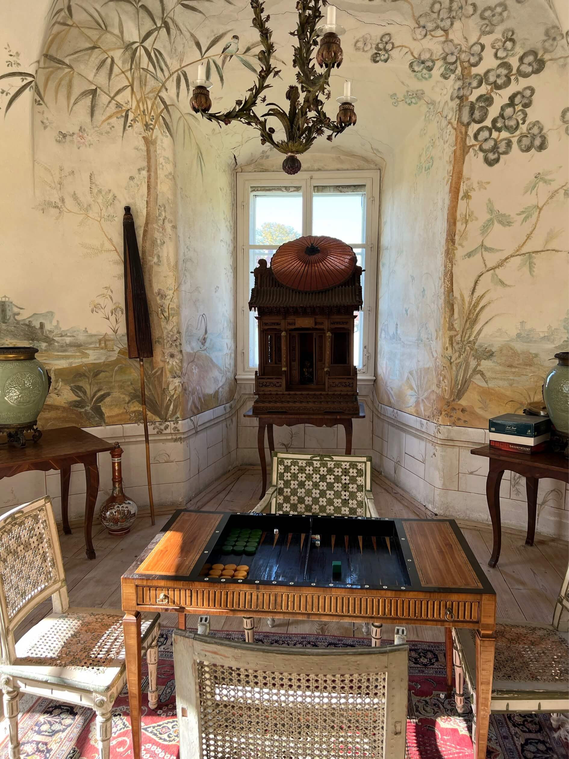 chinesischer-Salon-Backgammon-schloss-schwertberg