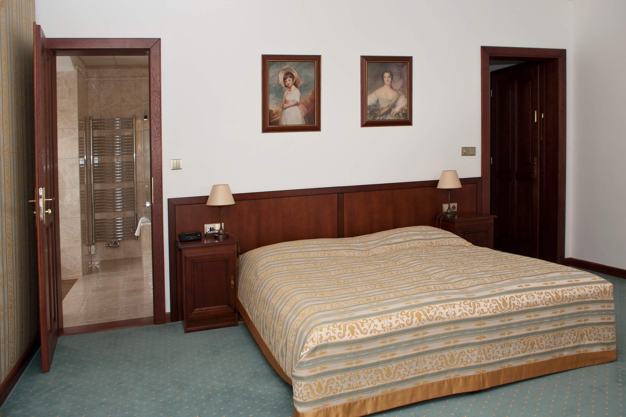 double bedroom suite dobris castle