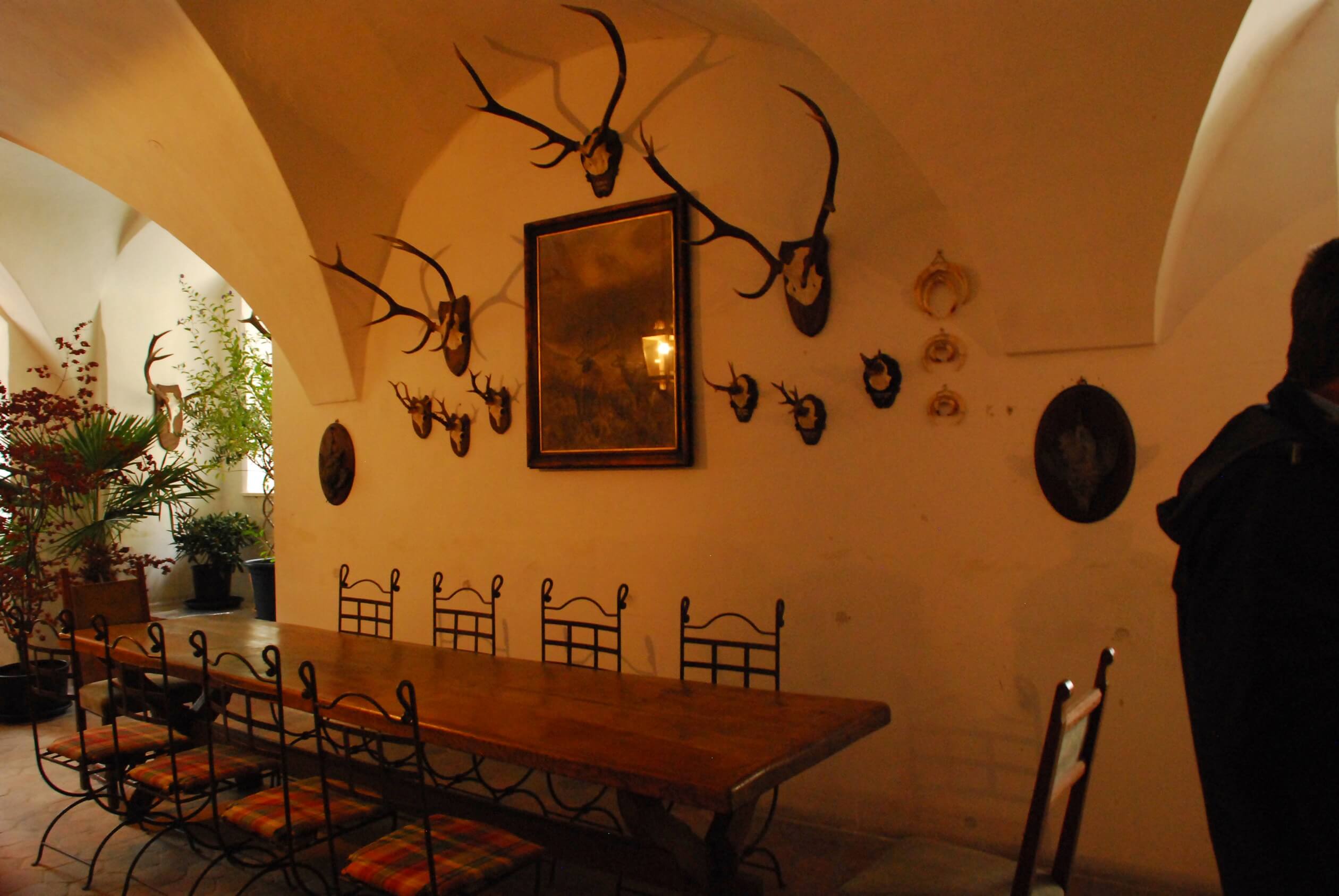 ebreichsdorf lower austria castle huntingroom table