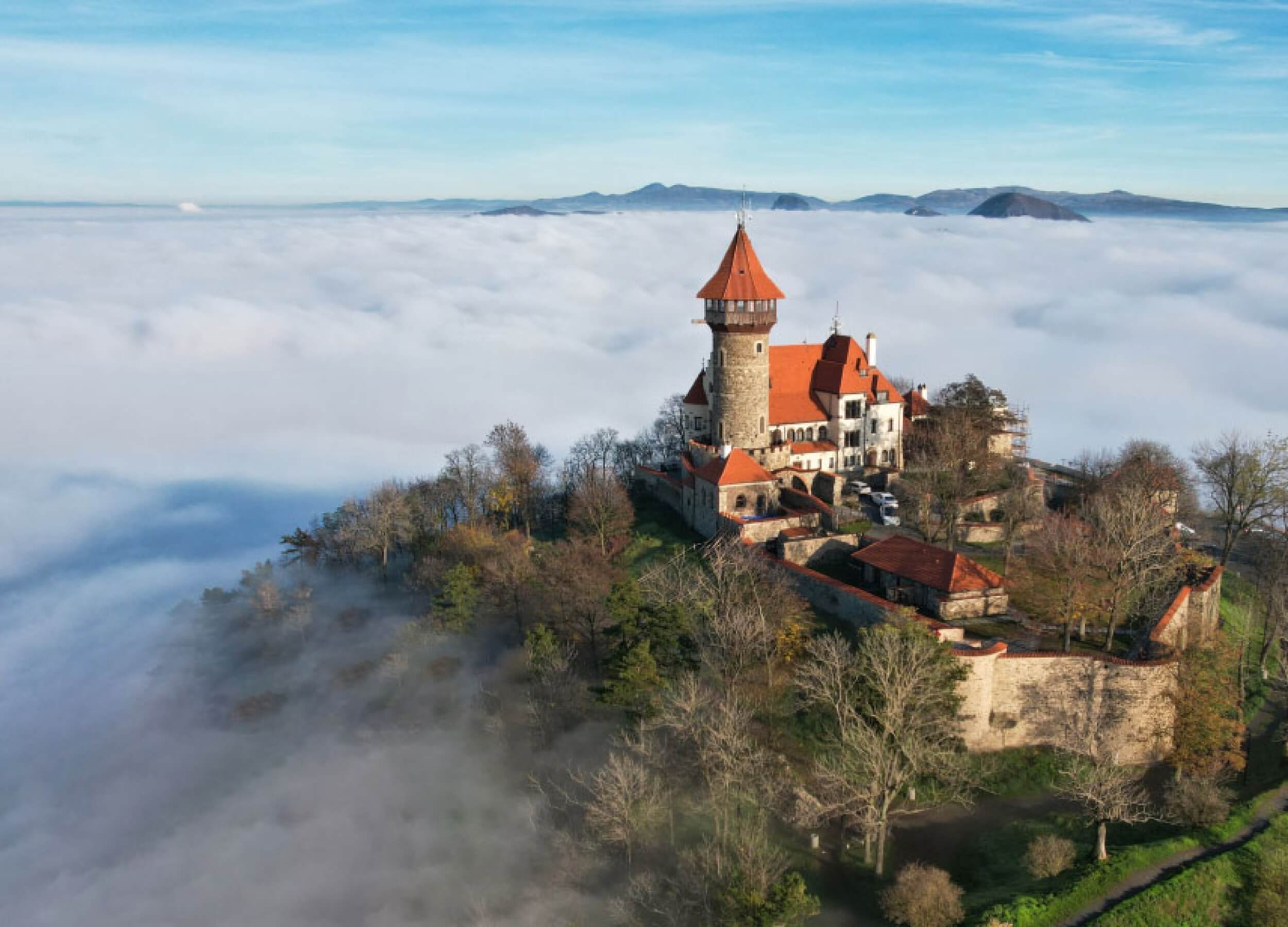 hnevin castle fog