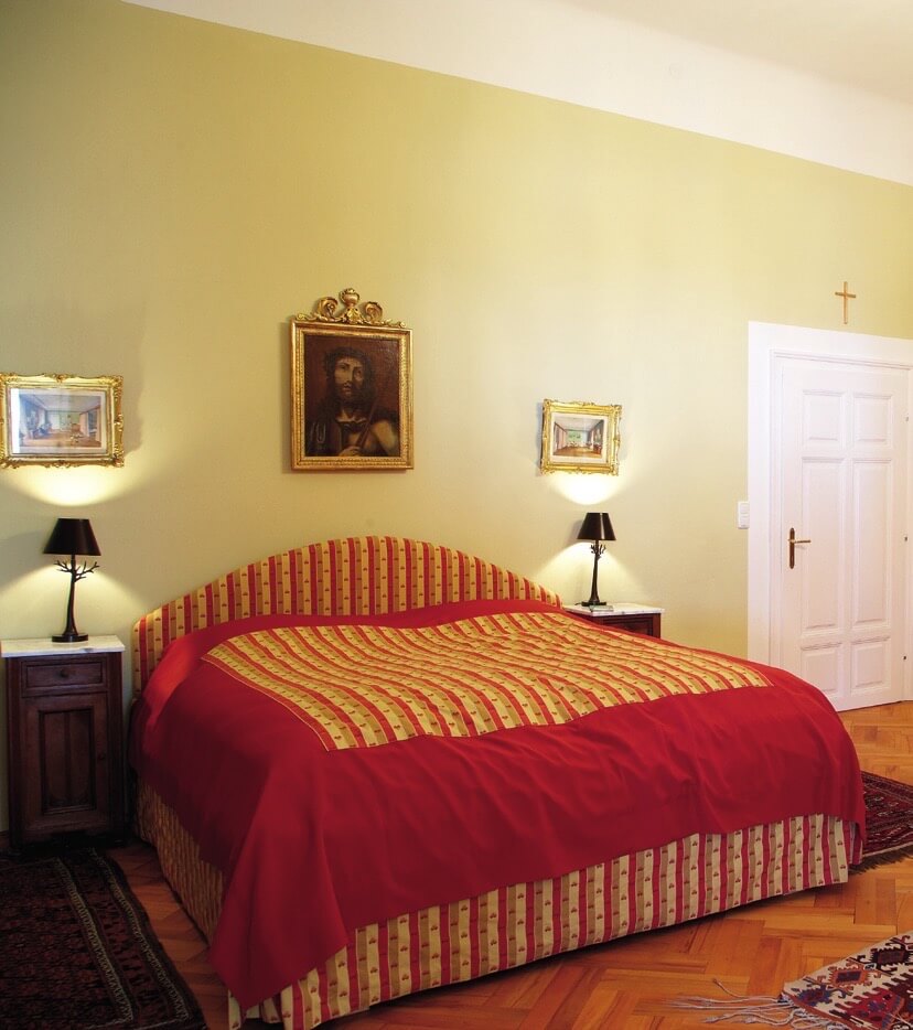 horn-castle-lower-austria-doublebedroom.png