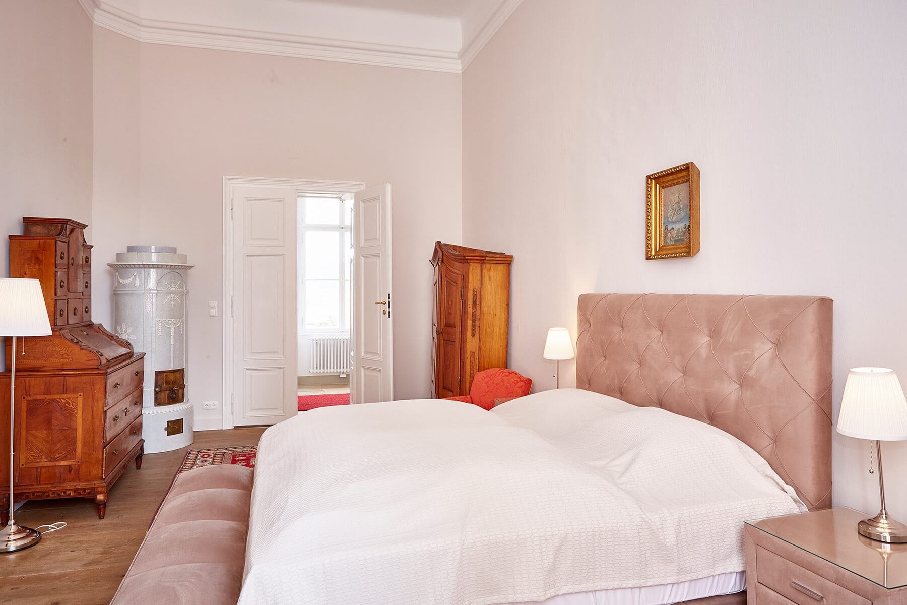 horn castle lower austria guestroom