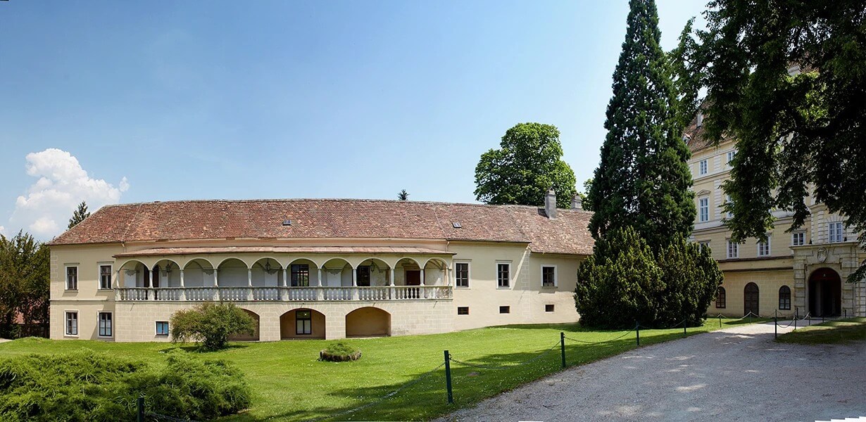 horn castle lower austria side house