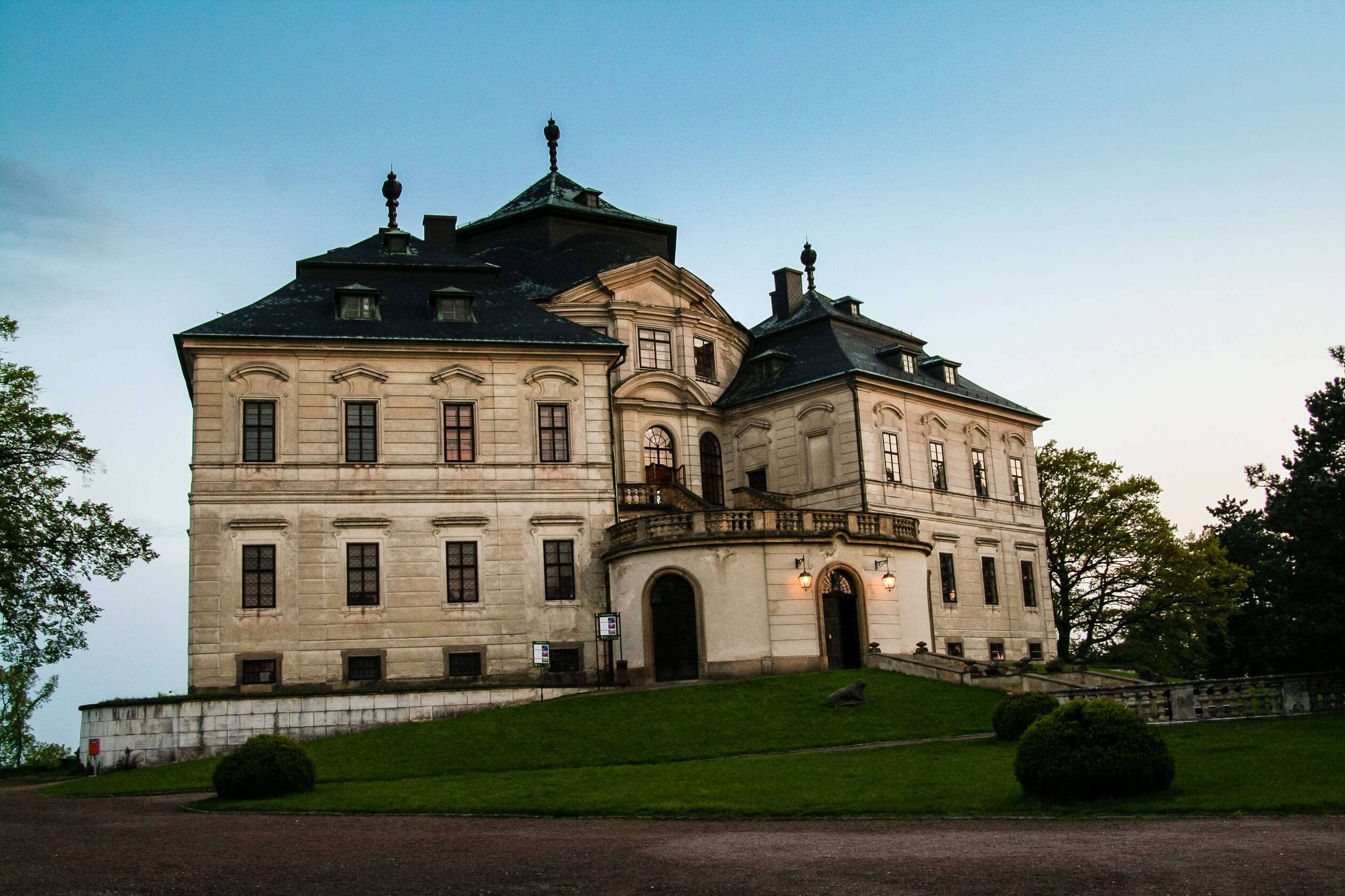 karlova koruna czech republic castle sunset