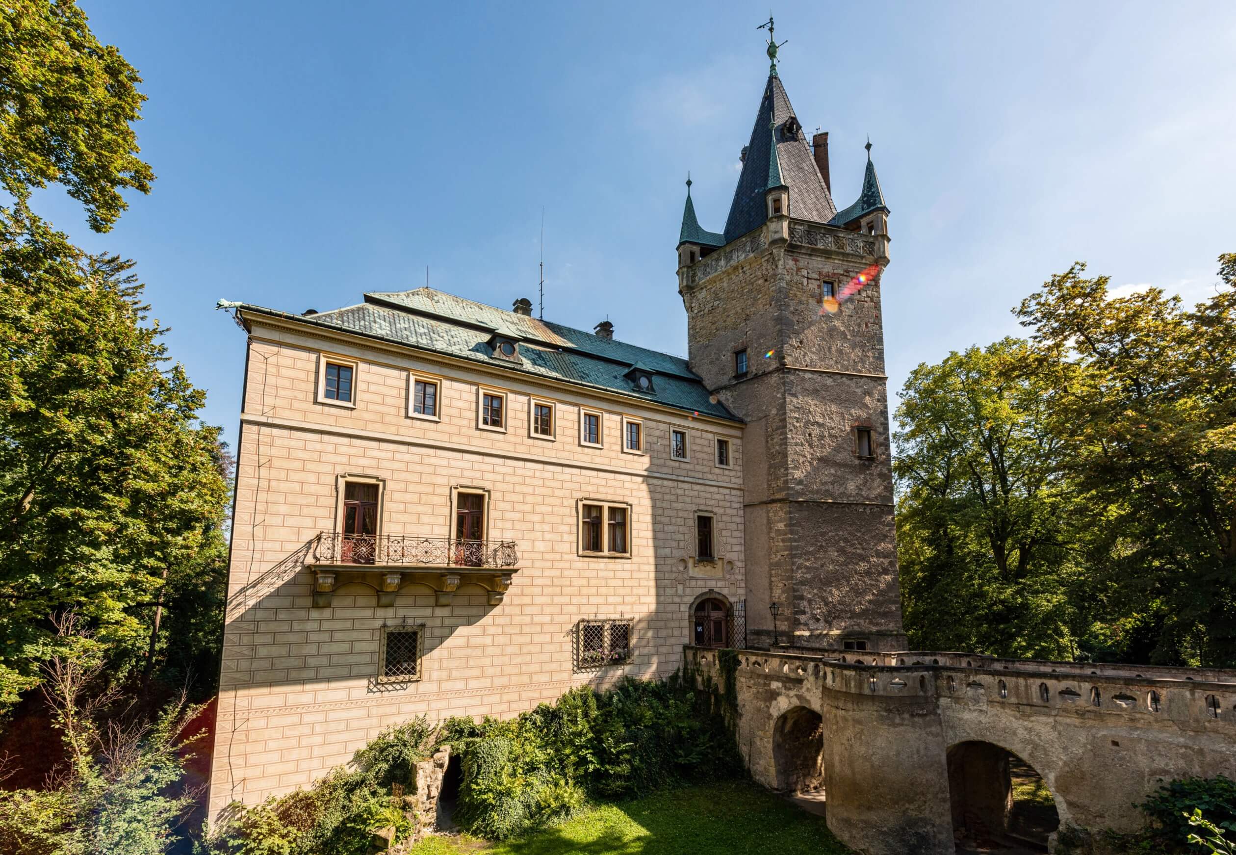 stranov castle czechia side bridge gate entry