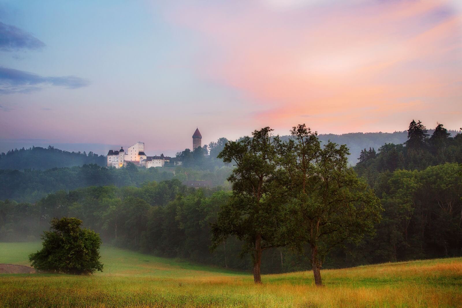 sunrise castle clam austria