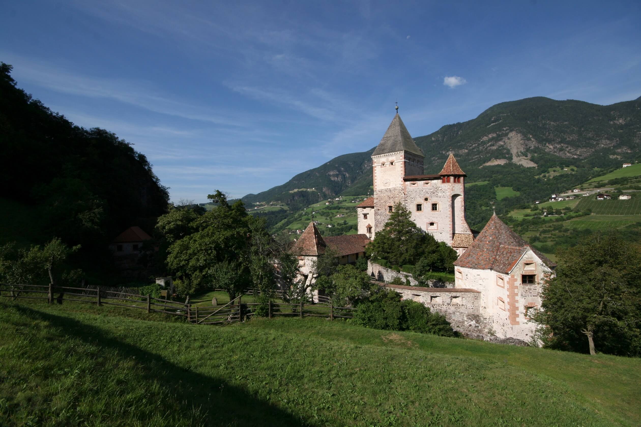 trostburg castle italy south tyrol