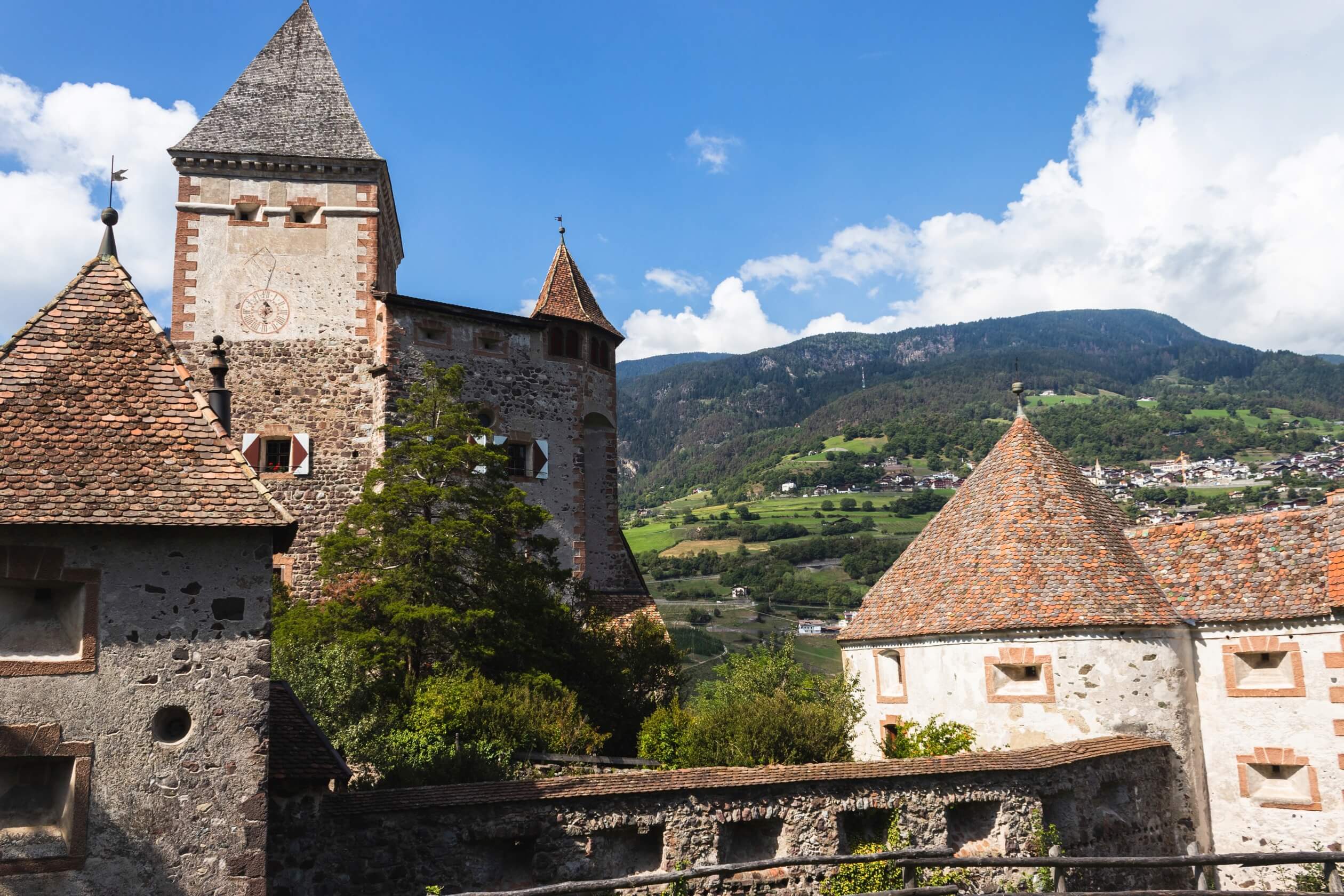 trostburg castle italy tyrol fortress