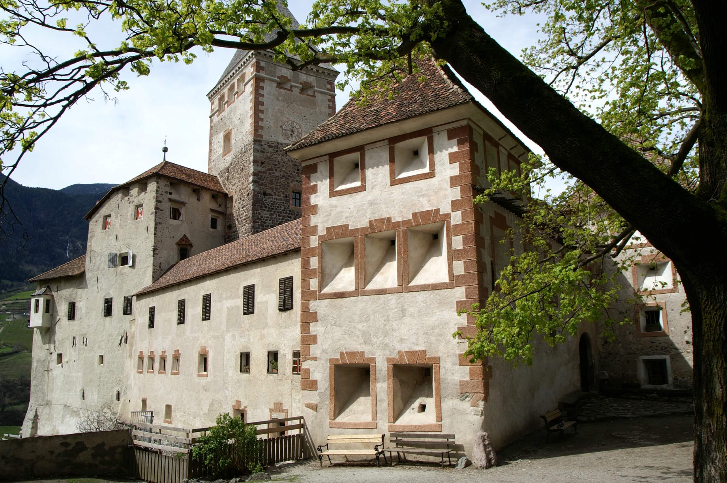 trostburg castle italy tyrol gate