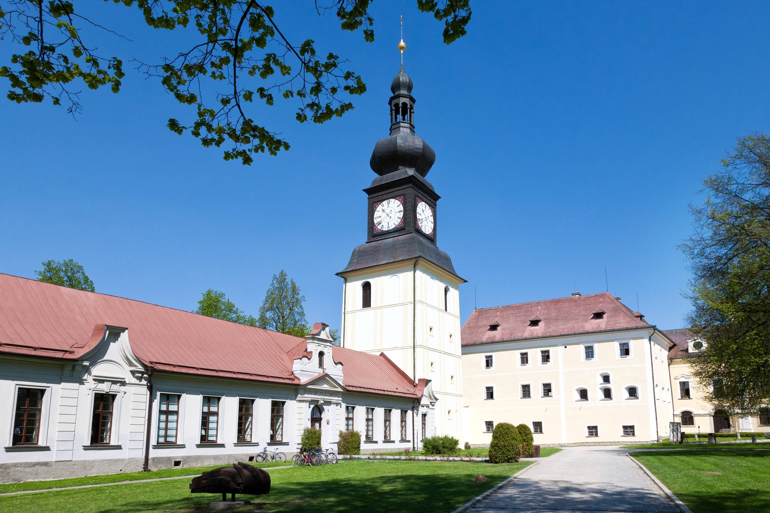 zdar nad sazavou castle outside